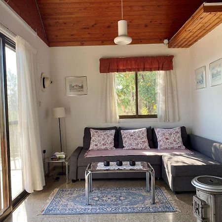 Philip'S Holiday House Neo Chorio Bagian luar foto