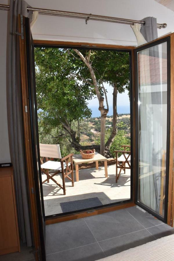 Philip'S Holiday House Neo Chorio Bagian luar foto