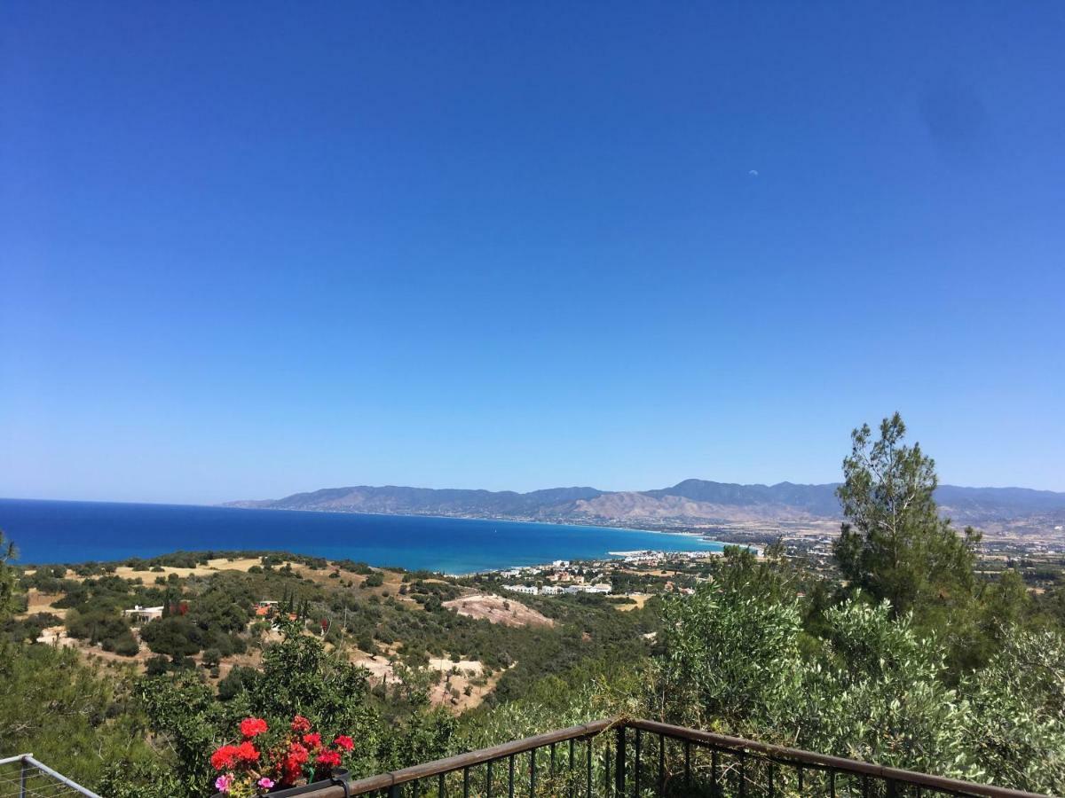 Philip'S Holiday House Neo Chorio Bagian luar foto