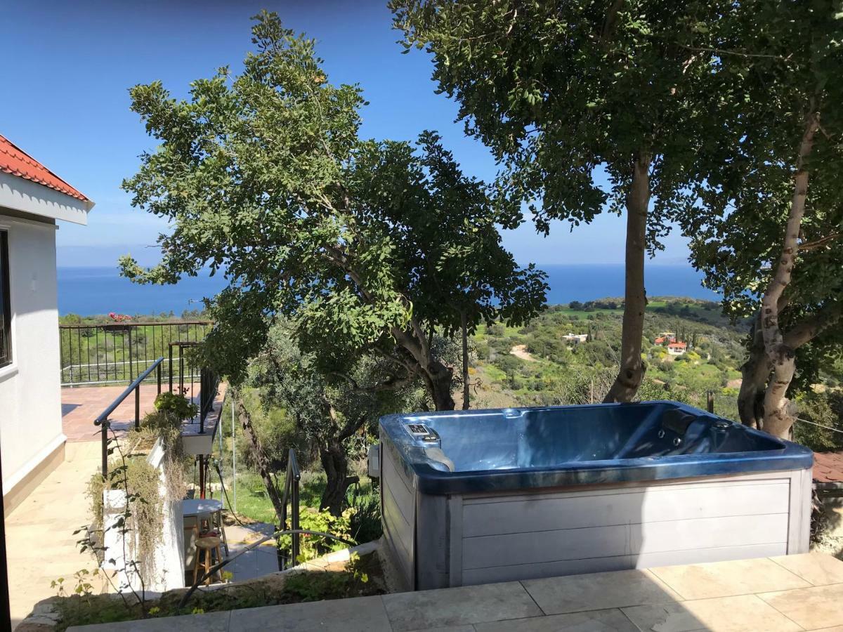 Philip'S Holiday House Neo Chorio Bagian luar foto